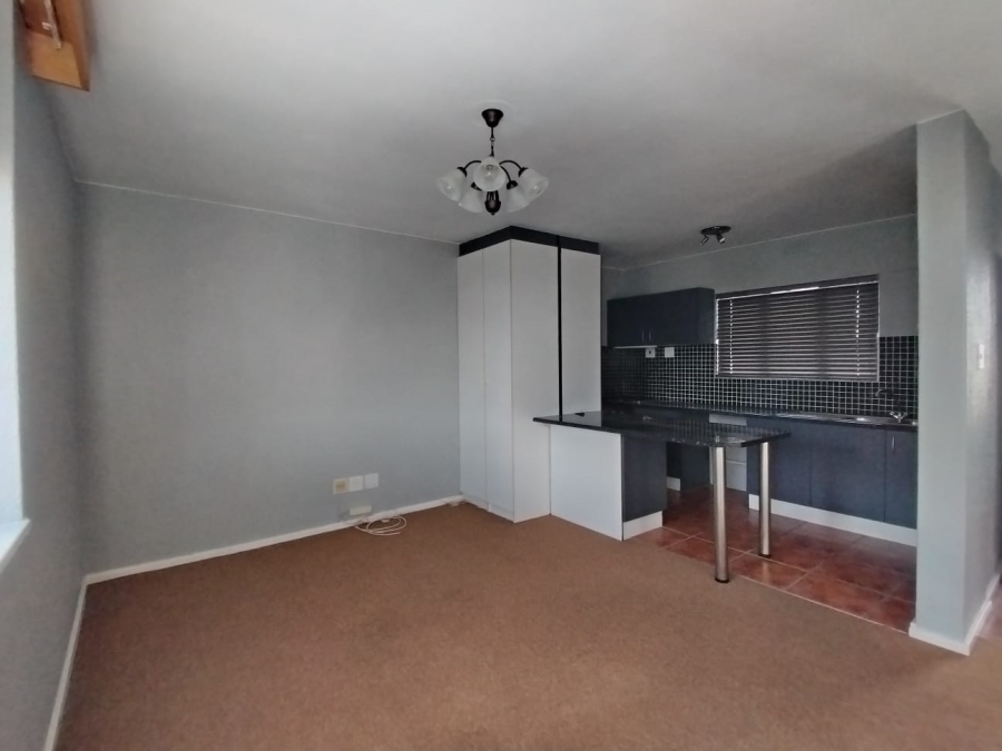 To Let 1 Bedroom Property for Rent in Rosebank Western Cape